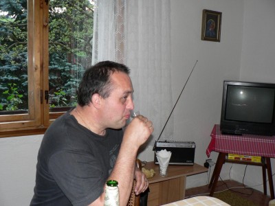 Joose popíjí.JPG