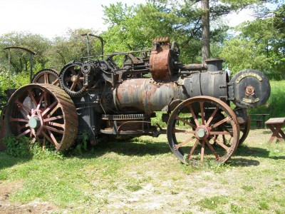 P5171185.JPG (96.66 KiB) Zobrazeno 792 x TAdy máte zajímavý sporťák,obzvláště vypečený.