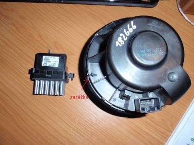 P3290099.JPG (50.33 KiB) Zobrazeno 1228 x nový motor + regulátor