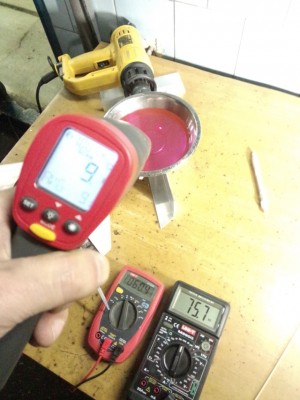 cerveny merak vadne stare cidlo - cierny nove