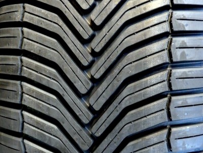 Letni-celoročka_Michelin.jpg