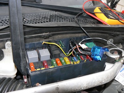 zapojení el. napájení jsem bral z patice volného relátka