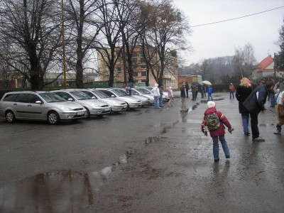 sraz