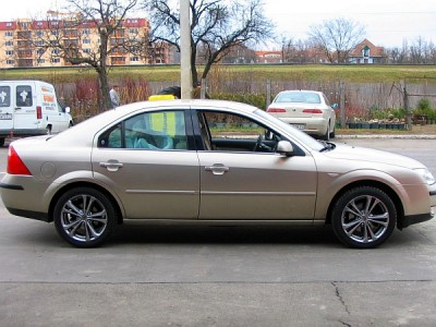 mondeo.jpg