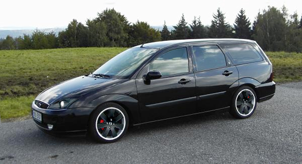 black untitled 01.jpg