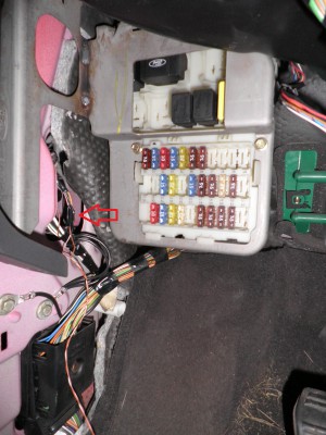 P3050118.JPG (53.41 KiB) Zobrazeno 971 x byl to malí svazek obalen černou izolačkou